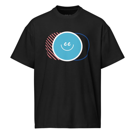 Retro Nostalgia black oversized t-shirt featuring a 90s-inspired triple overlapping circle graphic in a streetwear style.